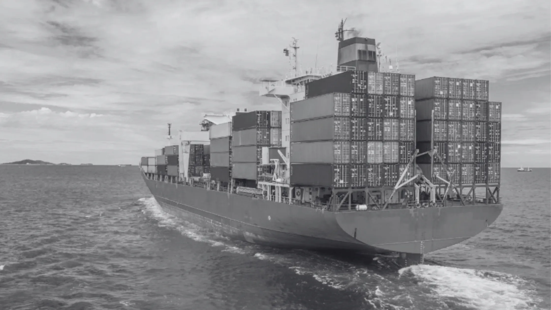 Tarifas dos EUA Afetam 78% das Exportações Brasileiras Impactos e Estratégias